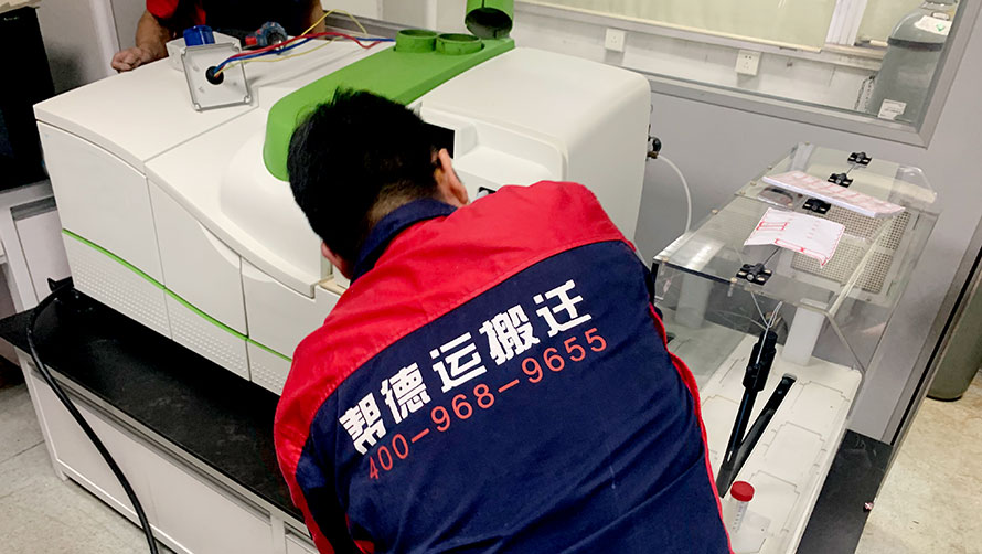 精密設備搬遷必知：簡單有效的保護方法和搬遷流程